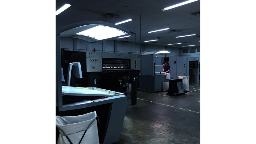 Entenda como o design gráfico se tornou estratégico para empresas em um mercado visual cada vez mais competitivo, com Dalmi Fernandes Defanti Junior