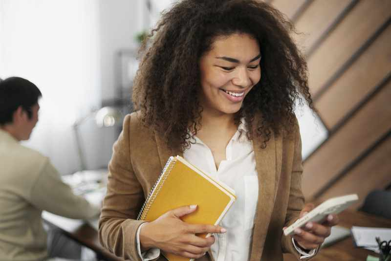 Sintelmark realiza mutir&atilde;o do emprego para jovem aprendiz