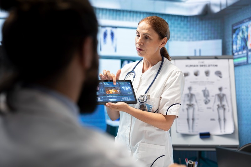 Forma&ccedil;&atilde;o m&eacute;dica avan&ccedil;a com IA e ci&ecirc;ncia de dados
