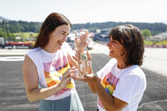 Sindbad Mentoring da &Aacute;ustria Vence o F1&reg; Allwyn Global Community Award – Com um Pr&ecirc;mio de &euro; 100.000 para Combater a Desigualdade Educacional
