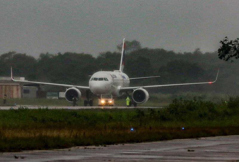 Socorro a empresas a&eacute;reas &eacute; estrat&eacute;gico para o turismo