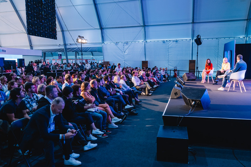 Dogama marca presen&ccedil;a no Web Summit Rio 2026