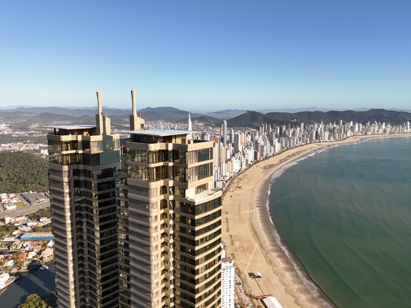 Balne&aacute;rio Cambori&uacute; v&ecirc; valor do m&sup2; subir 54% em quatro anos