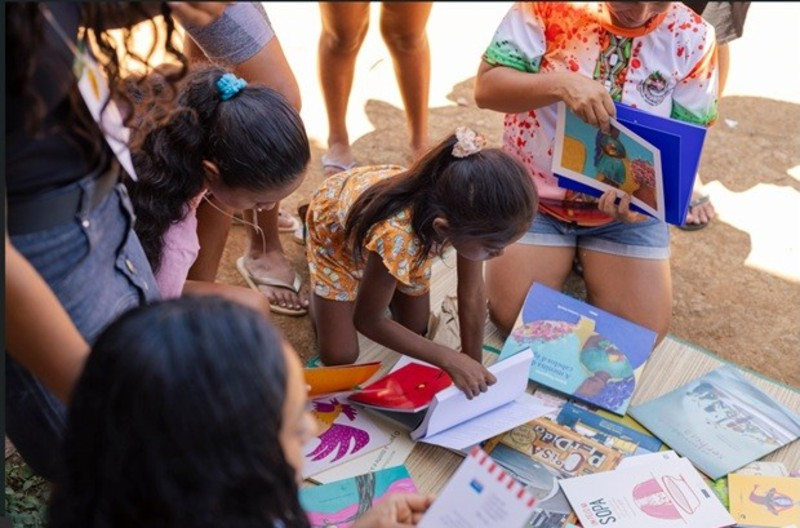 F&eacute;rias transformam leitura em brincadeira e conex&atilde;o