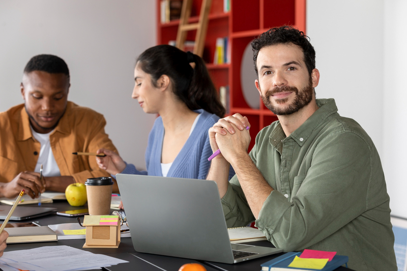 Benef&iacute;cio educacional ganha espa&ccedil;o nas empresas